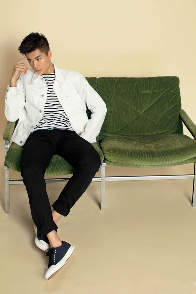 ����������