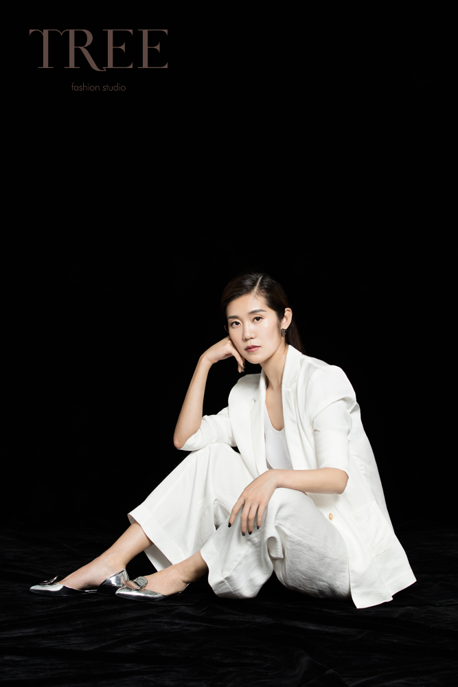 ����������